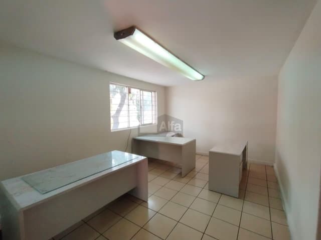 EXCELENTE OFICINA PARA FUNCIONES ADMINISTRATIVAS O MEDICAS.