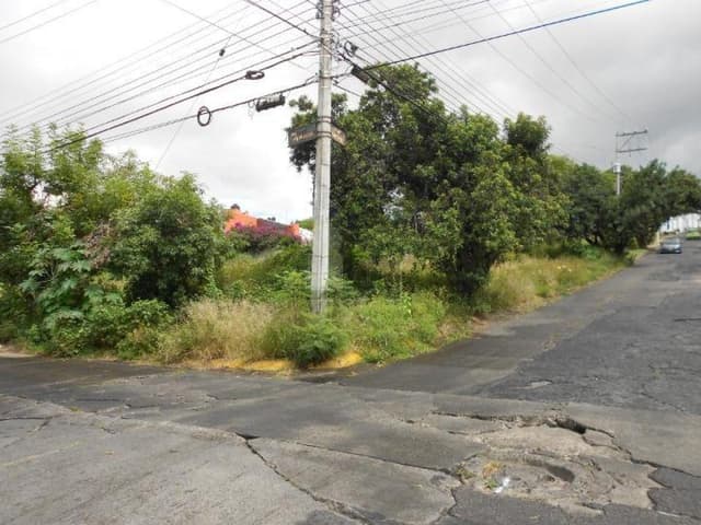Terreno habitacional en venta en Vista Bella, Morelia, Michoacán