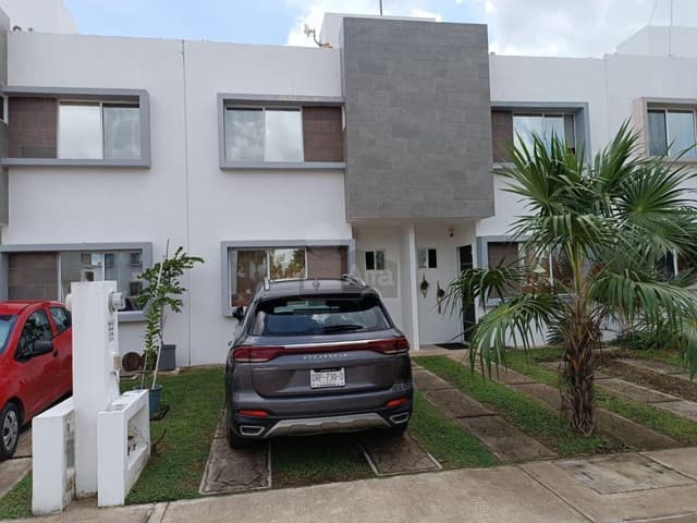 Casa Amueblada en Renta 3 recs 3 baños completos en Jardines del Sur 5, Cancun Quintana Roo