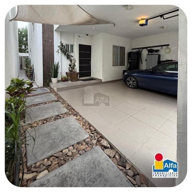 Casa en condominio en venta en Privadas del Canada, General Escobedo, Nuevo León