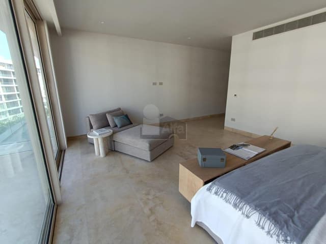 PH en Venta de 4 Recs y 5.5 baños Marina Puerto Cancun