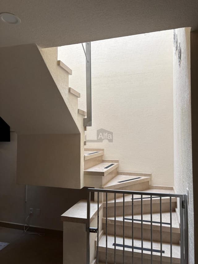 Casa en venta en Misiones III, Toluca 3 recamaras frente al parque Toluca 2000