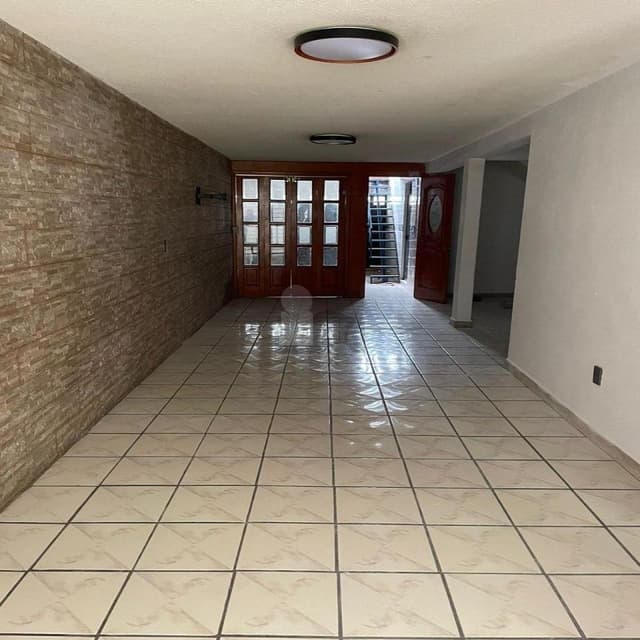 Casa en Venta en cuchilla Gabriel Ramos Millan, Iztacalco, Ciudad de Mexico