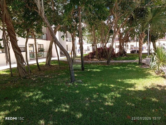 Departamento en Venta Jardines del Sur 4, Cancún, Quintana Roo | Frente a Alberca y Remodelado