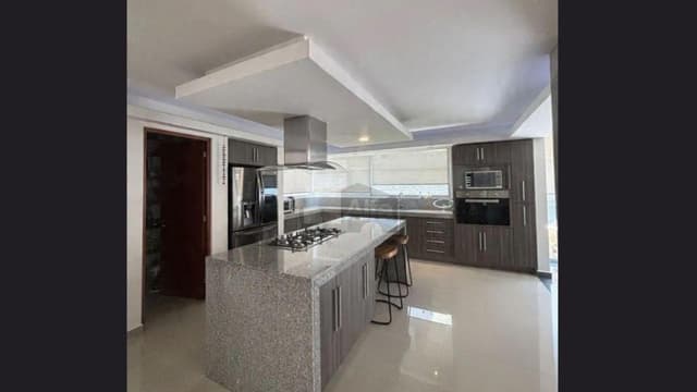 Residencia en renta en Hacienda San Antonio con jardín