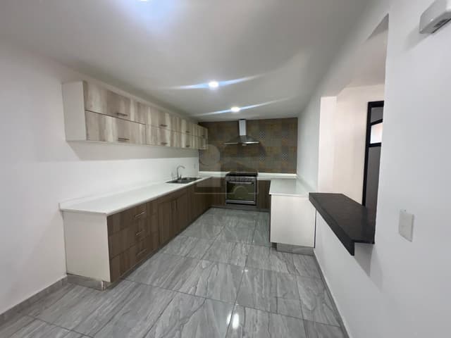 Casa sola en venta en San Jerónimo Chicahualco, Metepec, México