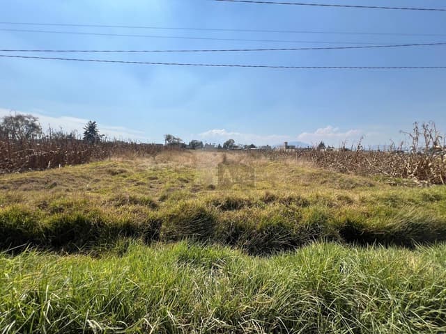 Terreno habitacional en venta en San Cristóbal Huichochitlán, Toluca, México