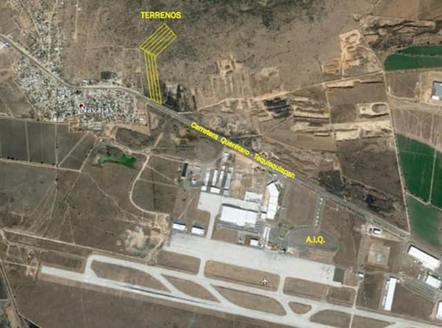 terreno comercial-industrial frente a aeropuerto