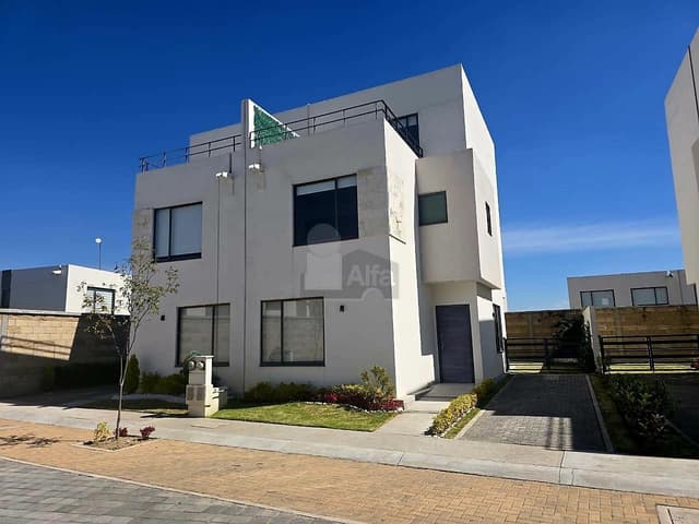 Casa en condominio en venta en Villas del Campo, Calimaya, México