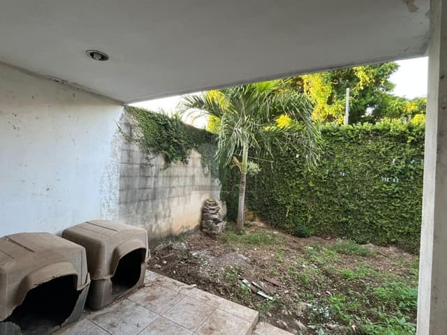 Casa en Renta, frente a parque las Americas II, Merida, 3 recamaras, 2 baños, recamara en PB.