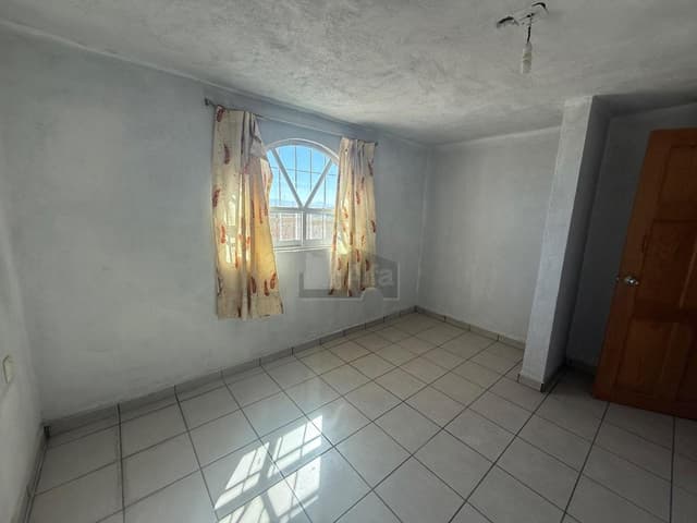 Casa sola en venta en Bosques de Colón, Toluca, México