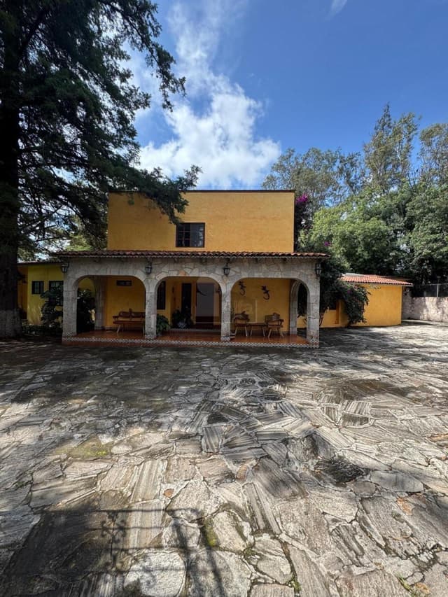 Vive campestre en Tequisquiapan. Vive feliz! Casa en venta en Granjas Residencial