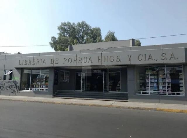 Local comercial en renta en esquina  San Lorenzo Tezonco Iztapalapa.