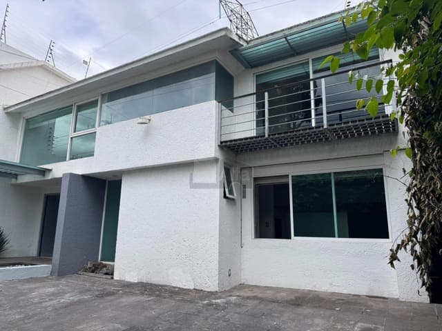 Casa sola en renta en Insurgentes Cuicuilco, Coyoacán, Ciudad de México