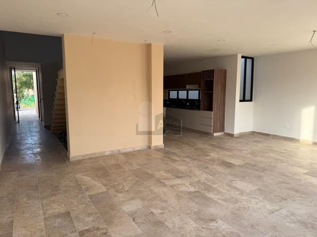 Casa en Venta Temozón Norte, Merida, Yucatan. 3 Recamaras con baño, cuarto servicio, Piscina