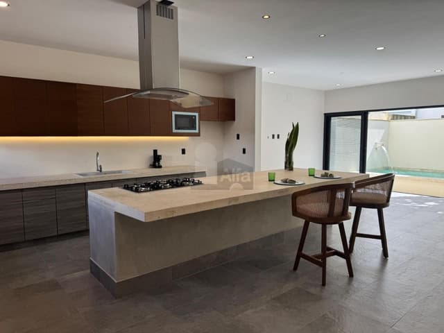 CASA EN VENTA EN RÍO RESIDENCIAL, CANCÚN