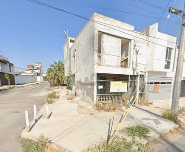 CASAS EN OBRA NEGRA EN LOMAS 1RA SECCIÓN — ¡OPORTUNIDAD PARA INVERSIONISTAS!