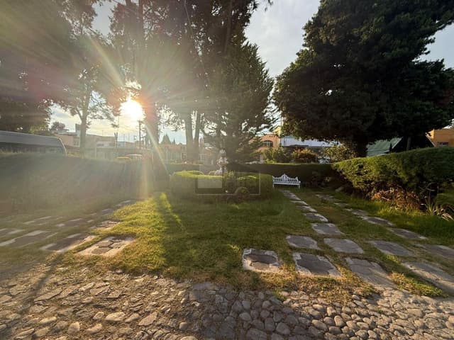 Casa en Venta en Colonia Pilares, en Metepec Estado de México.