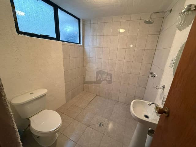 Casa en Venta en Colonia Pilares, en Metepec Estado de México.