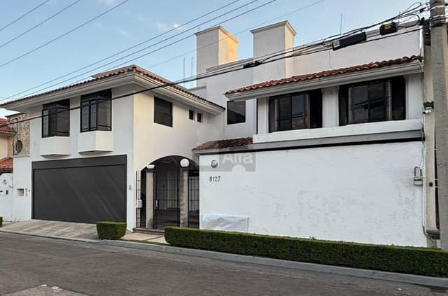 Residencia en campestre el paraiso, zavaleta, puebla