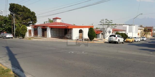 Casa en venta, Cumbres 3er sector, Monterrey, Nuevo León.