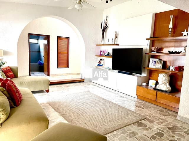 Casa en Venta en Residencial El Carmen, LEÓN, GTO. excelente terreno y construcción planta baja