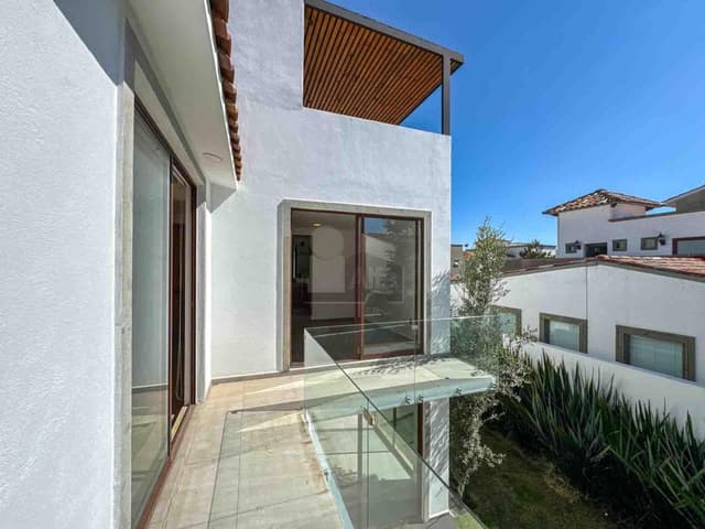 Casa en venta en Condado del Valle Metepec, con 3 habitaciones y Roof Garden