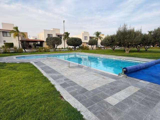 Casa en condominio en renta en Puerta Real, Corregidora, Querétaro