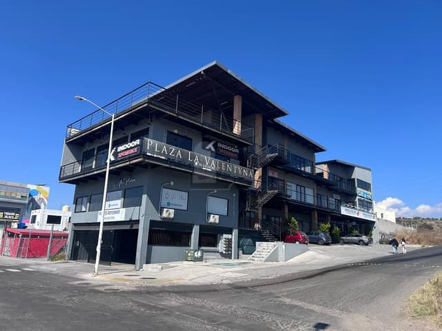 Local en centro comercial en renta en El Mirador, El Marqués, Querétaro
