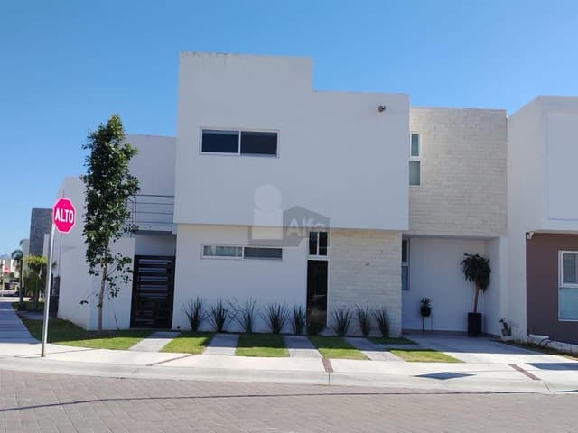 Casa en condominio en venta en Cañadas del Lago, Corregidora, Querétaro