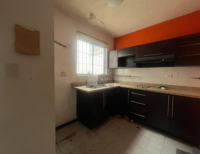 Casa en venta, Valle de las Palmas, Apodaca, Nuevo León.