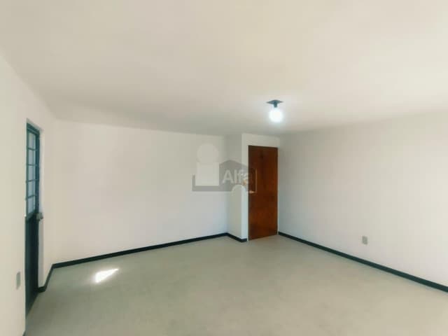 VENTA CASA SOLA EN VALLE DE LOS REYES, LA PAZ, EDO. DE MEXICO