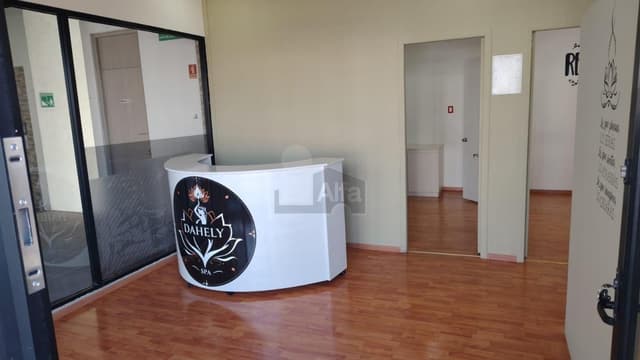 Local comercial en renta en plaza Santa Lucie, Zen Life, El mirador