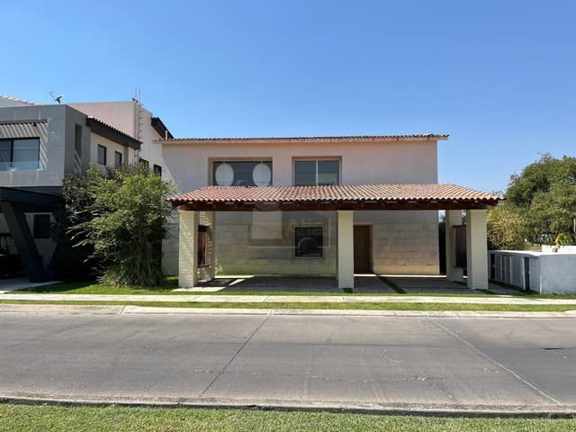 Casa sola en venta en Paraíso Country Club, Emiliano Zapata, Morelos