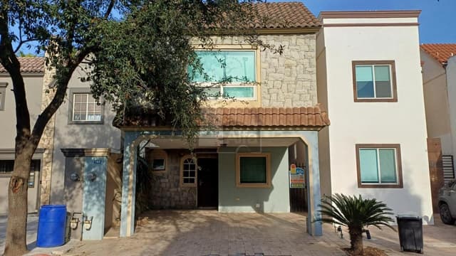 Casa en Renta, Cumbres Renacimiento, Monterrey, Nuevo León