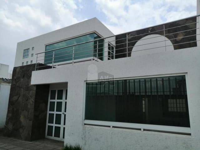 Casa sola en renta en San Miguel Totocuitlapilco, Metepec, México