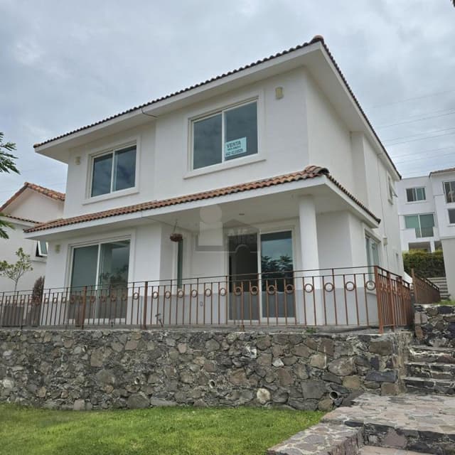 Casa en condominio en renta en Colinas del Bosque 2a Sección, Corregidora, Querétaro