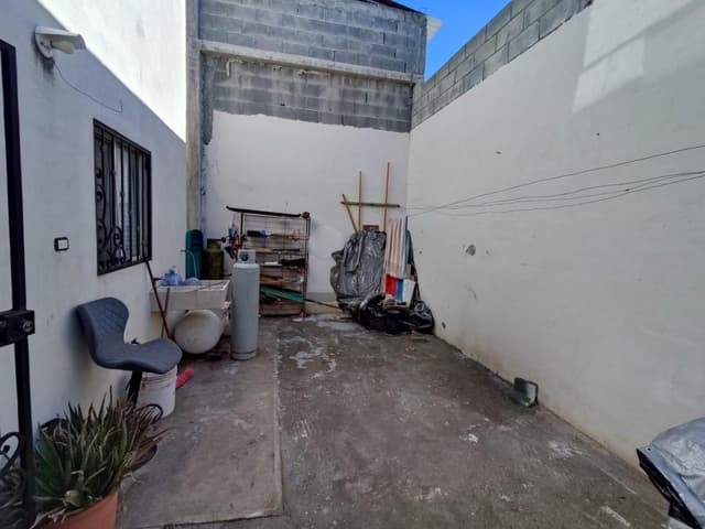 Casa en venta al sur de Saltillo en Portal de las Lomas
