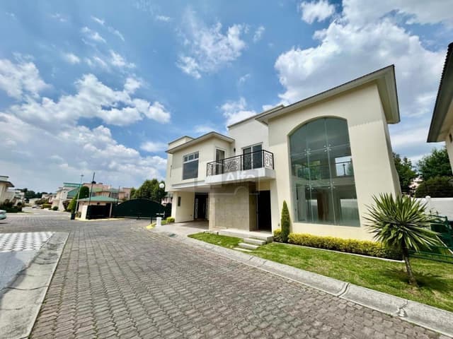 Casa en venta, Real de Arcos, Conjunto Diamante, Metepec, Estado de México.