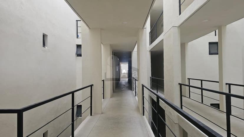 Gallery main