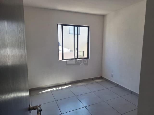 Casa en condominio en renta en Real Alcalá, Tecámac, México