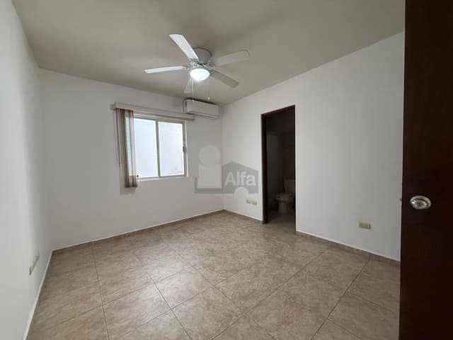 Departamento en venta en Jardines de La Fama, Santa Catarina, Nuevo León
