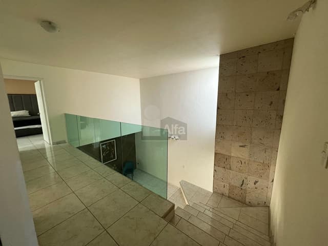 Casa en Venta al Sur de la Ciudad en Villas de Bonaterra