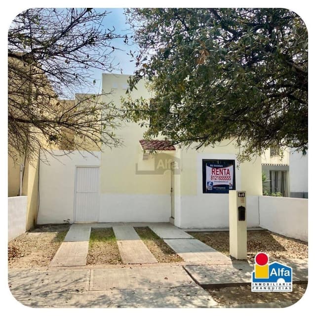 Casa en condominio en renta en Mitras Poniente, García, Nuevo León