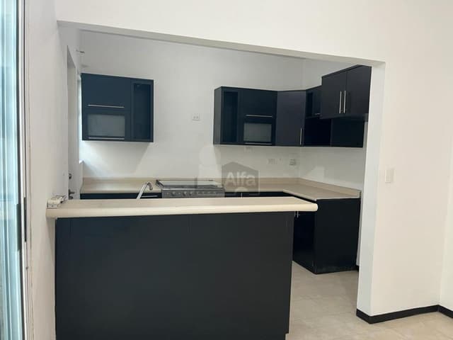 Casa en Cumbres en renta, en Privada Real Cumbres , Monterrey, Nuevo León. Privada Las Villa