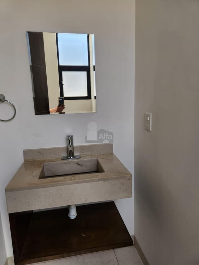 Casa en Renta en Porta Romani, León, Gto. Zona Sureste, Cerca de Puerto Interior y la Luz