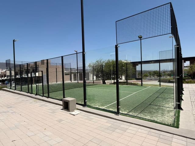 Casa en condominio en renta en El Campanario, Querétaro, Querétaro