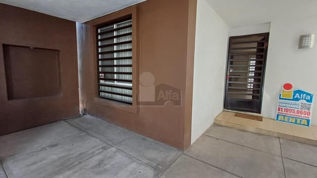 Casa en Renta en Las Lomas Sector Bosques