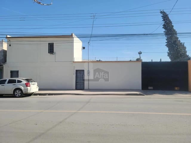 Oficnias con bodega en renta Ciudad Juárez Chihuahua Colonia El Granjero.