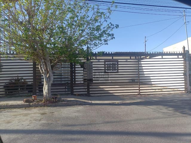 Casa en venta en Chihuahua en Colonia CTM